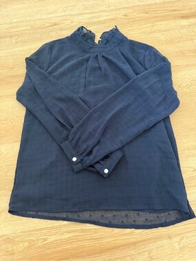 Lady’s Navy Long-Sleeve Textured Shirt